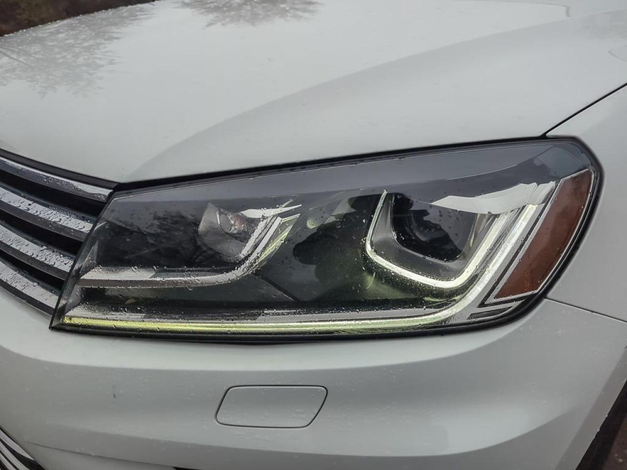 2017 Volkswagen Touareg 3.6L Photo