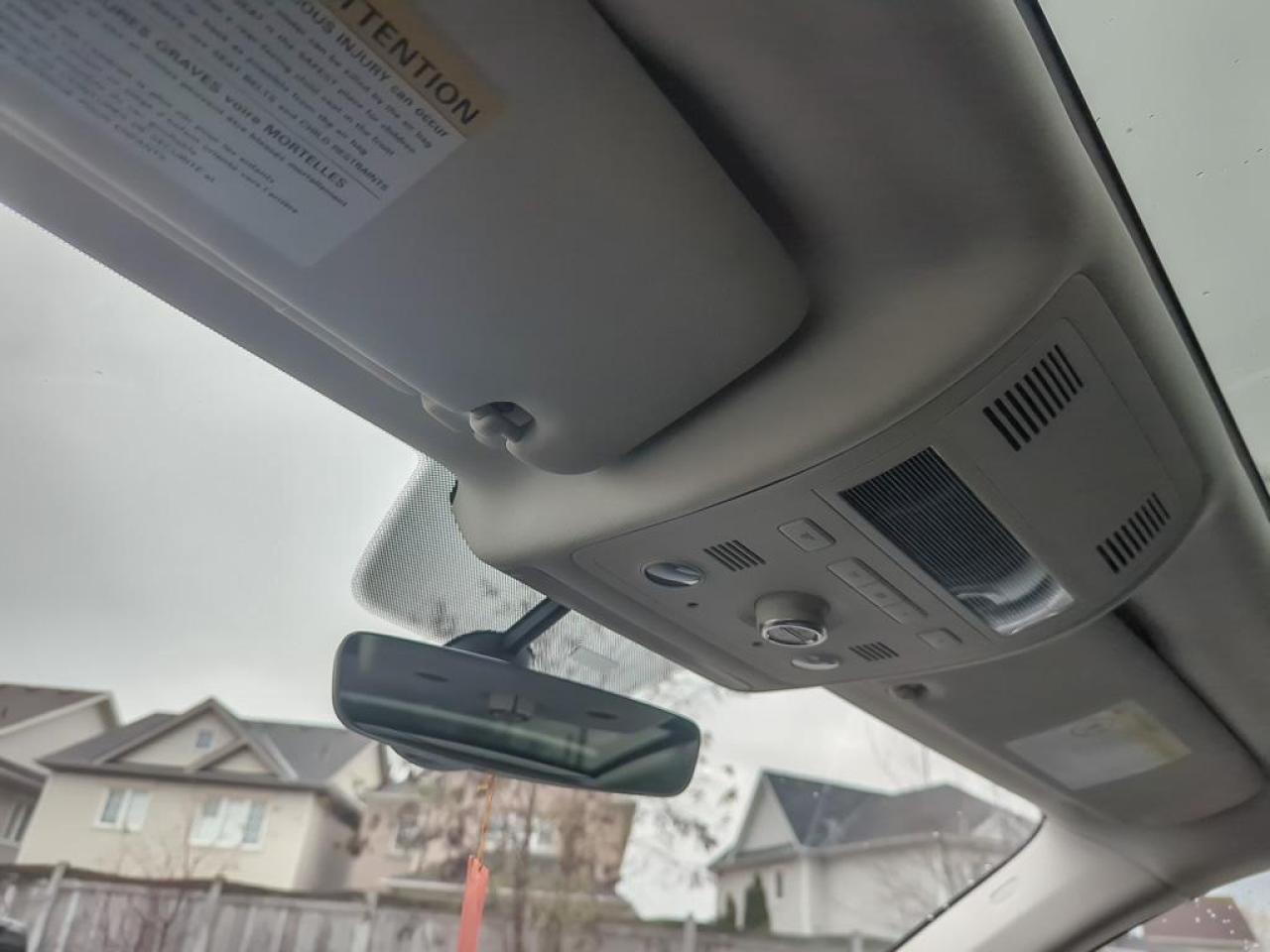 2017 Volkswagen Touareg 3.6L Photo