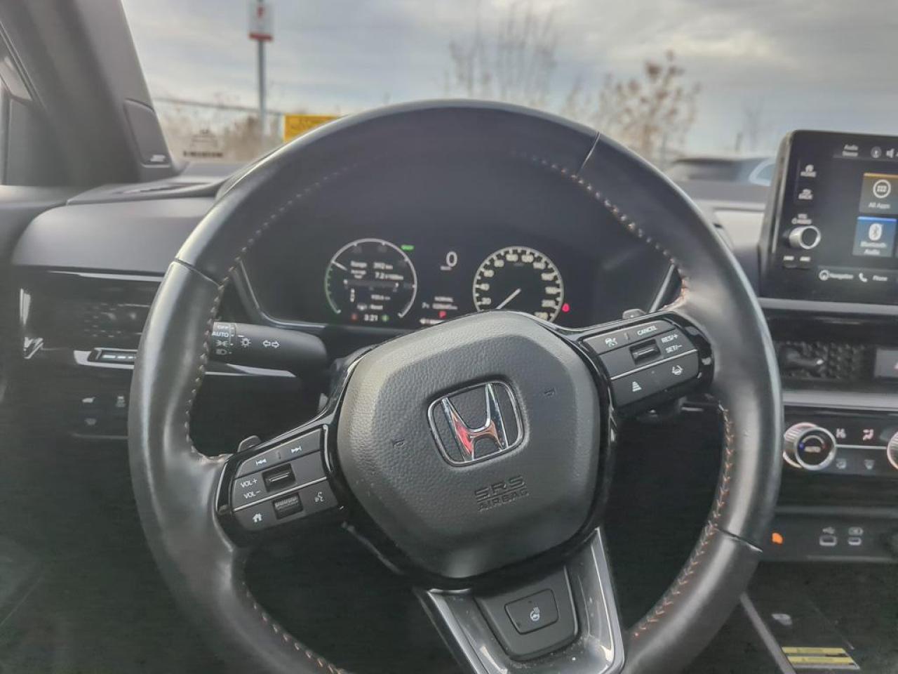 2024 Honda CR-V Hybrid Touring l Heated Seats l Power Moonroof Photo