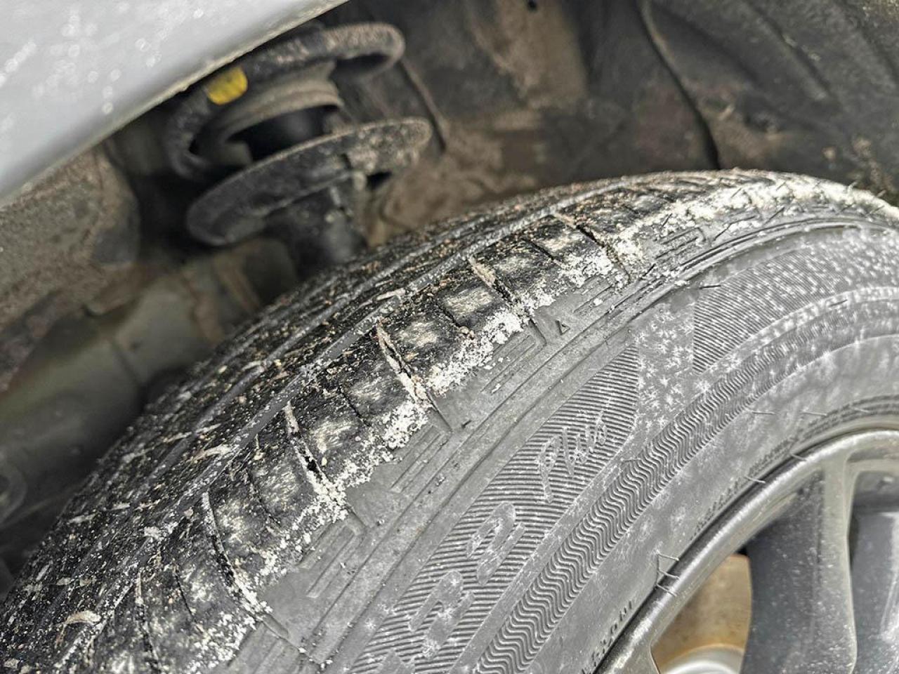 2025 Honda CR-V Hybrid EX-L Photo