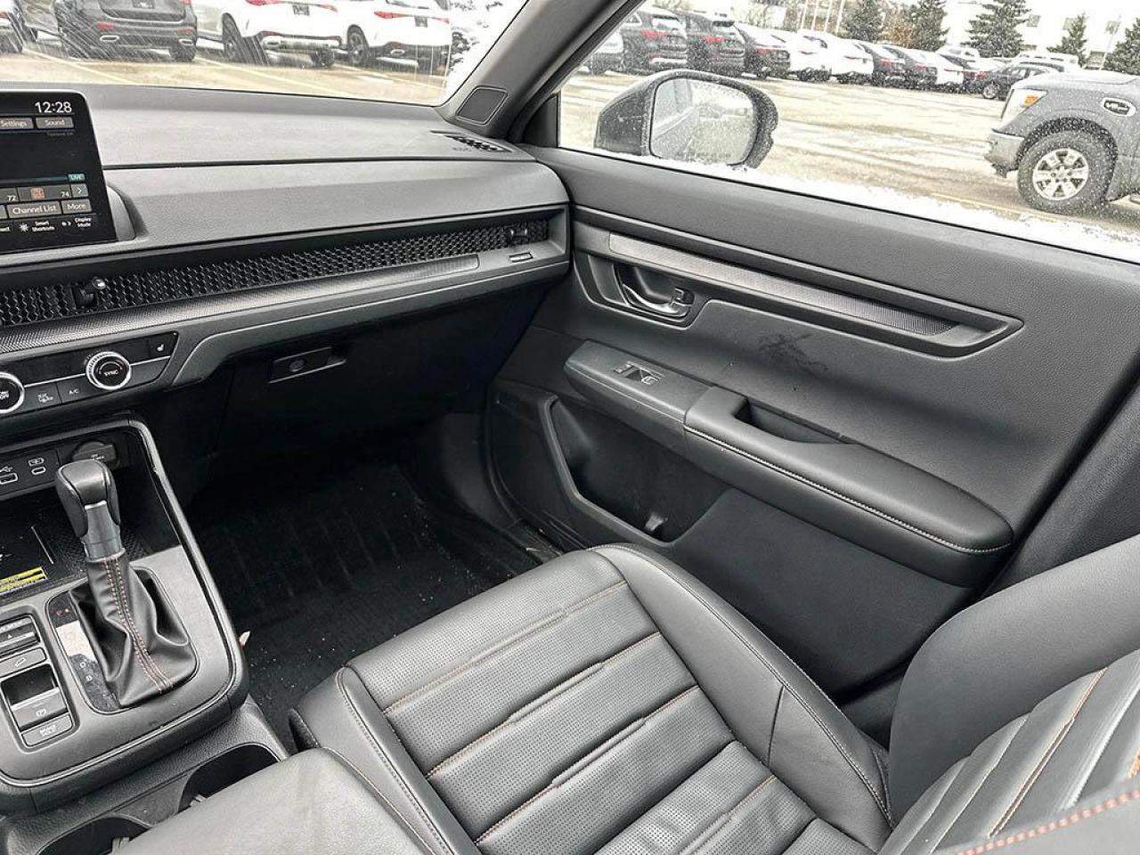 2025 Honda CR-V Hybrid EX-L Photo