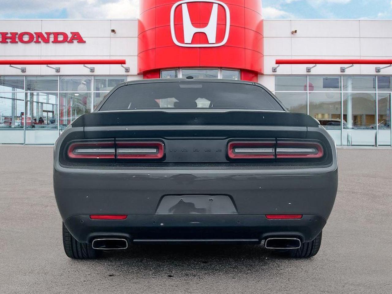 2023 Dodge Challenger R/T Photo