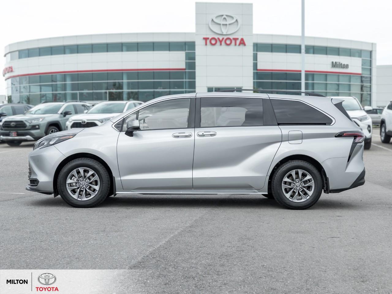 2025 Toyota Sienna HYBRID HEATED STEERING HEATED SEATS BLIND SPOT ONE Photo