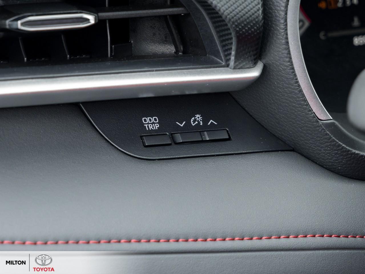 2025 Toyota Highlander LEATHER HEATED STEERING TOYOTA MULITMEDIA CONNECTE Photo