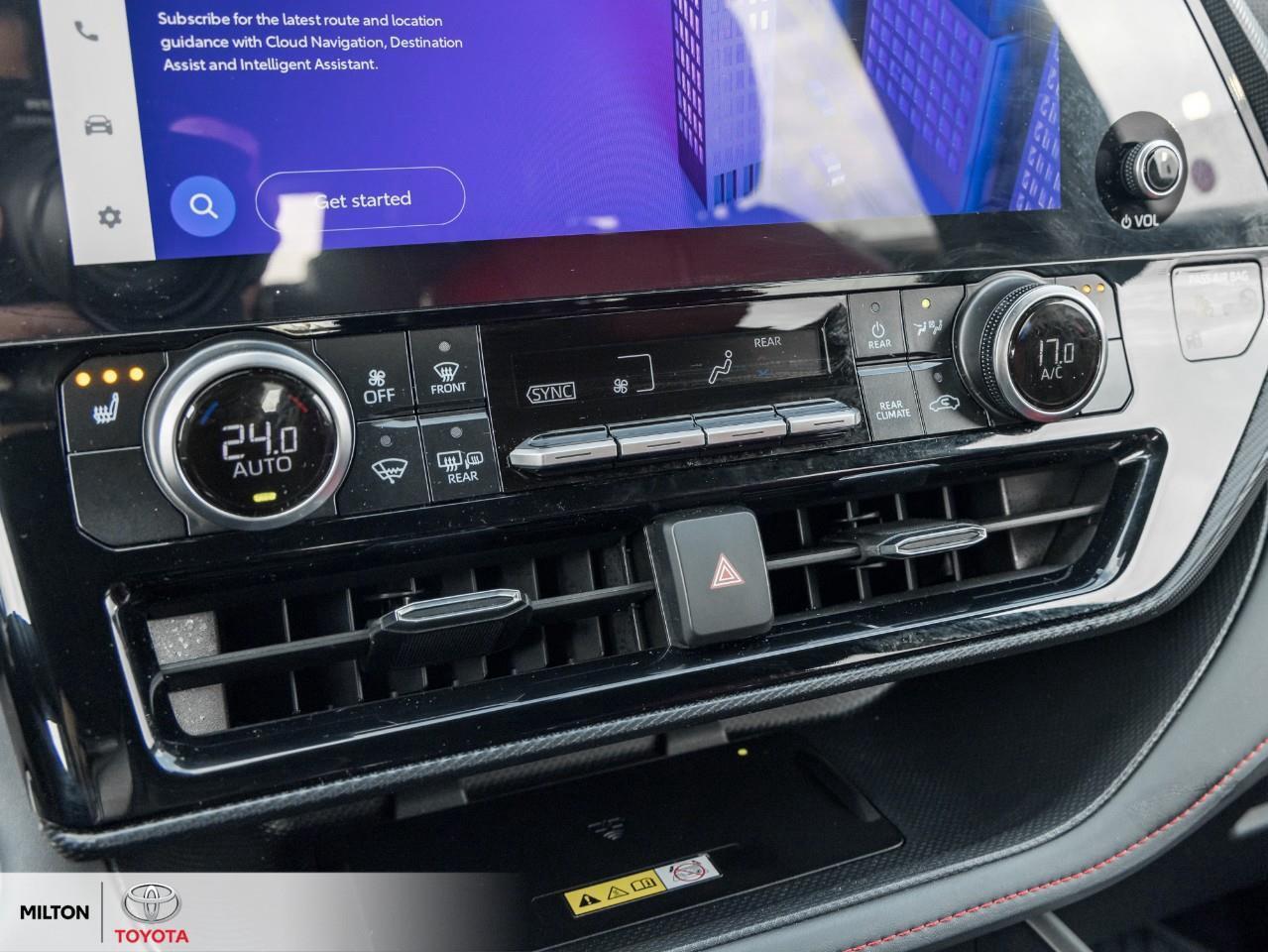 2025 Toyota Highlander LEATHER HEATED STEERING TOYOTA MULITMEDIA CONNECTE Photo