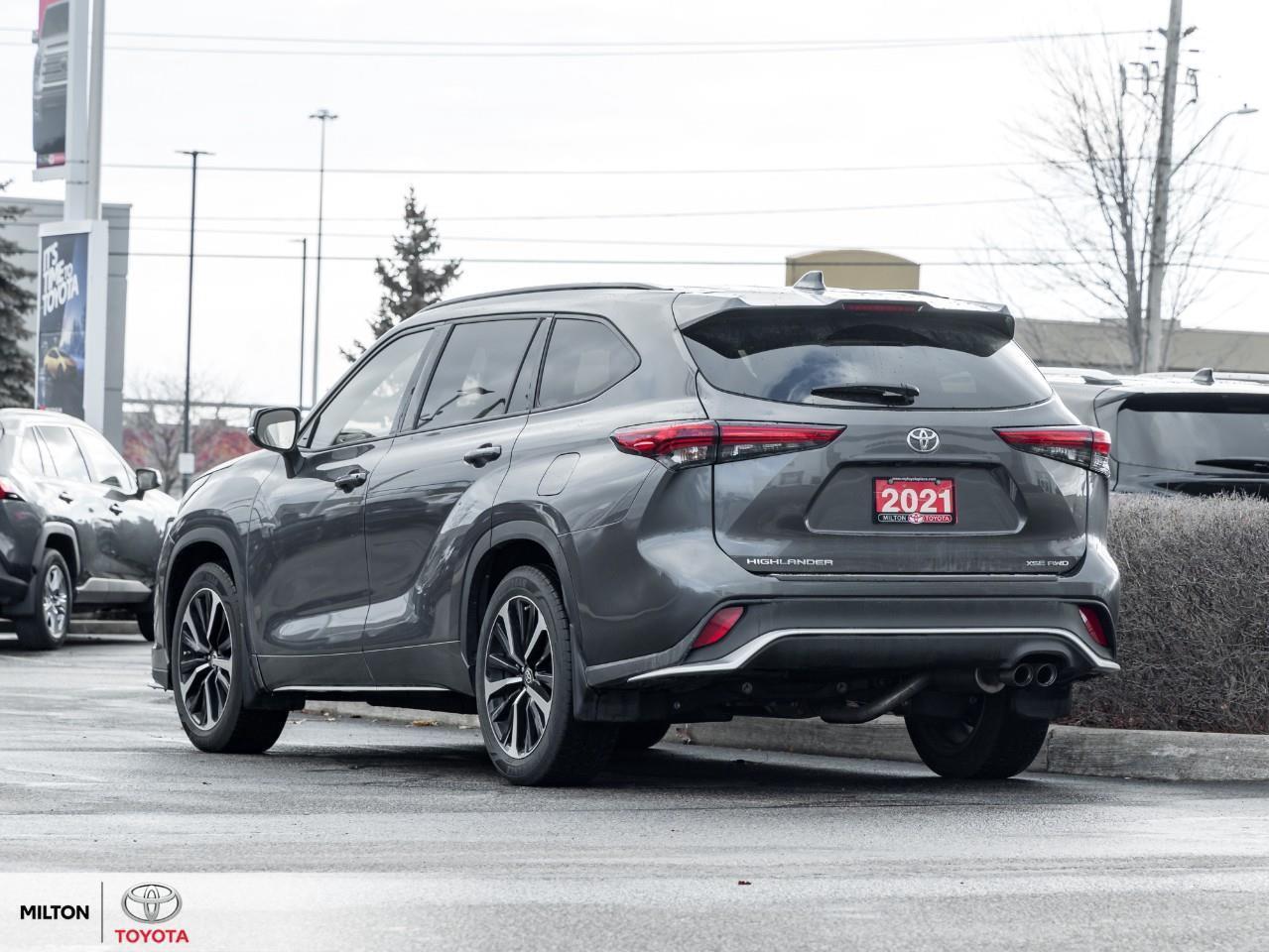2021 Toyota Highlander LEATHER HEATED STEERING SUNROOF ONE OWNER XSE Photo4