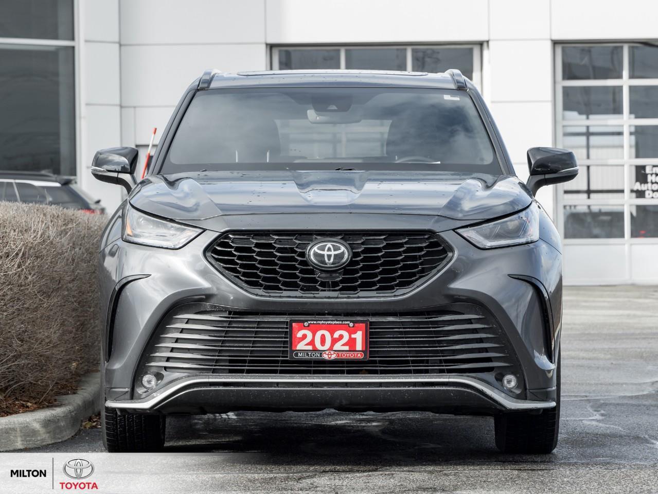 2021 Toyota Highlander LEATHER HEATED STEERING SUNROOF ONE OWNER XSE Photo
