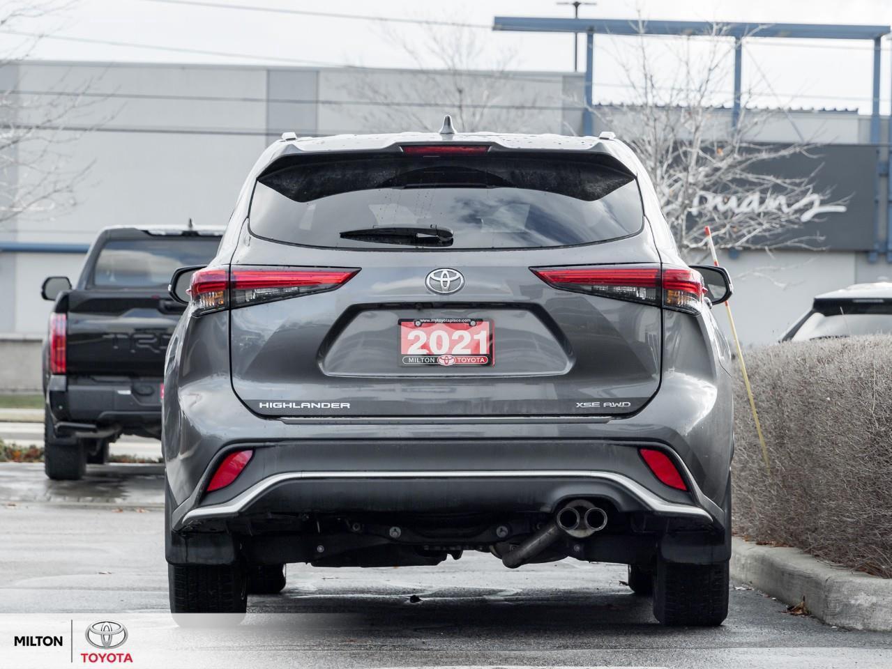 2021 Toyota Highlander LEATHER HEATED STEERING SUNROOF ONE OWNER XSE Photo
