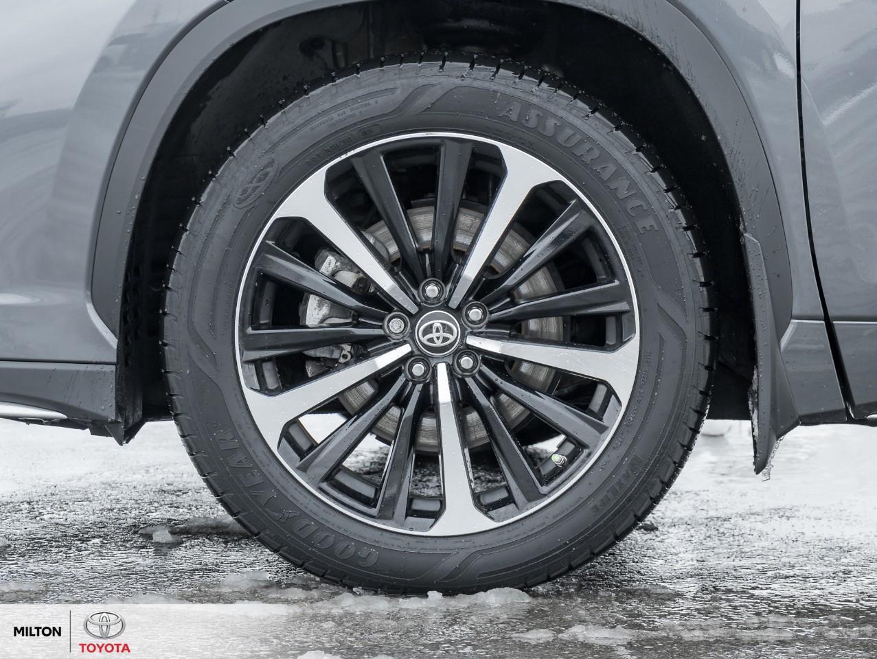 2021 Toyota Highlander LEATHER HEATED STEERING SUNROOF ONE OWNER XSE Photo3