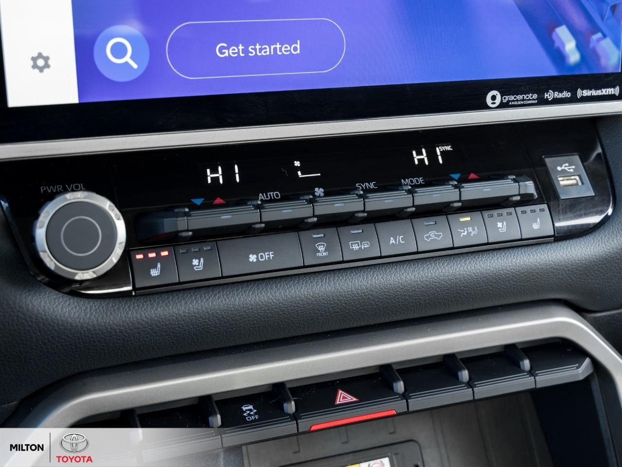 2022 Toyota Tundra LEATHER VENTILATED SEATS HEATED STEERING ONE OWNER Photo