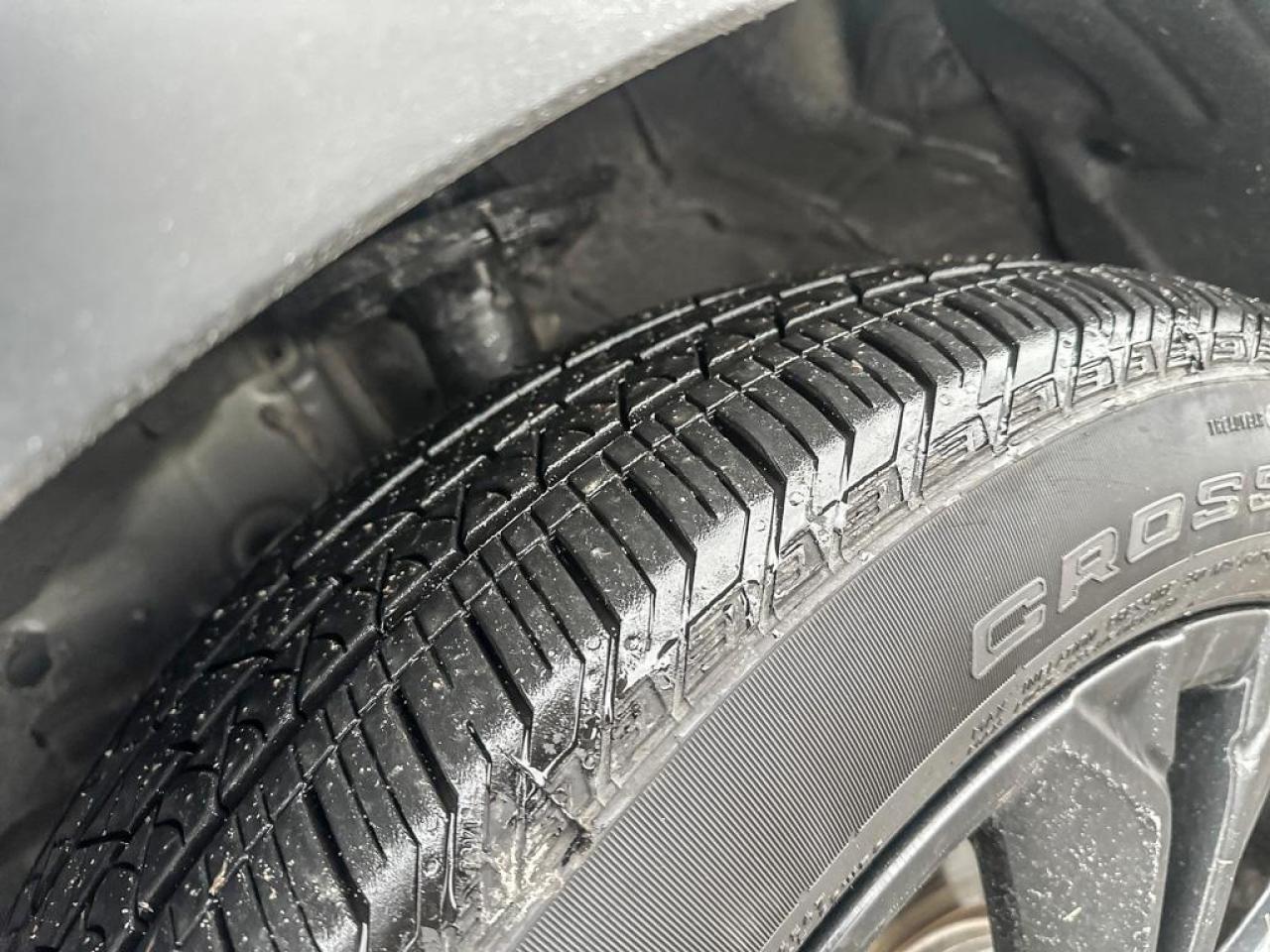 2024 Honda CR-V Hybrid Touring Photo