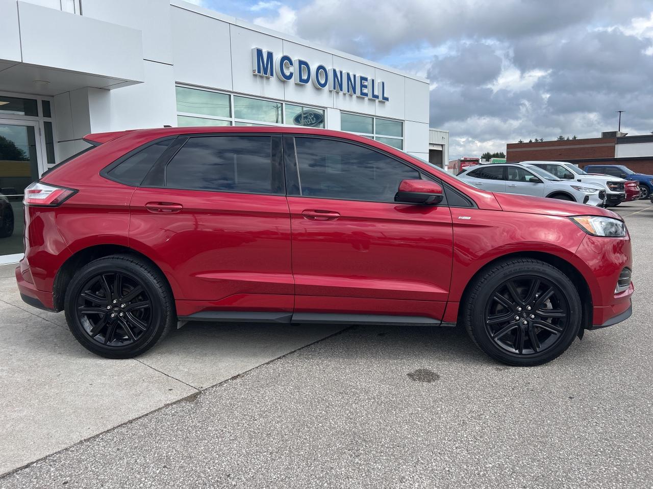 2021 Ford Edge ST Line AWD - Moonroof - **SOLD**SOLD** Photo2