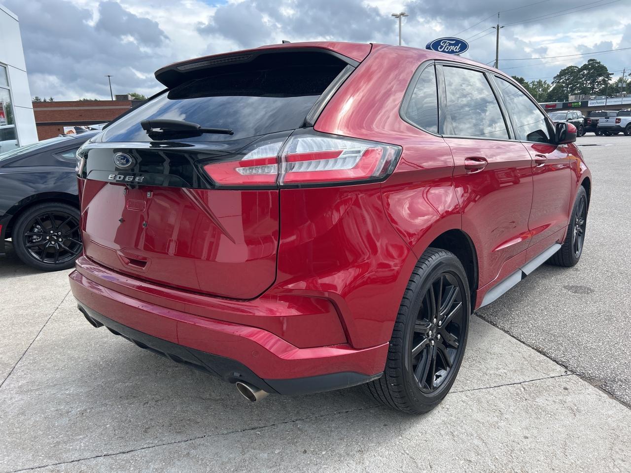 2021 Ford Edge ST Line AWD - Moonroof - **SOLD**SOLD** Photo3