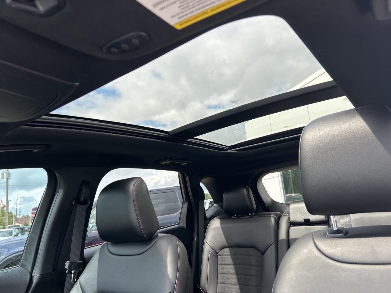 2021 Ford Edge ST Line AWD - Moonroof - **SOLD**SOLD** Photo