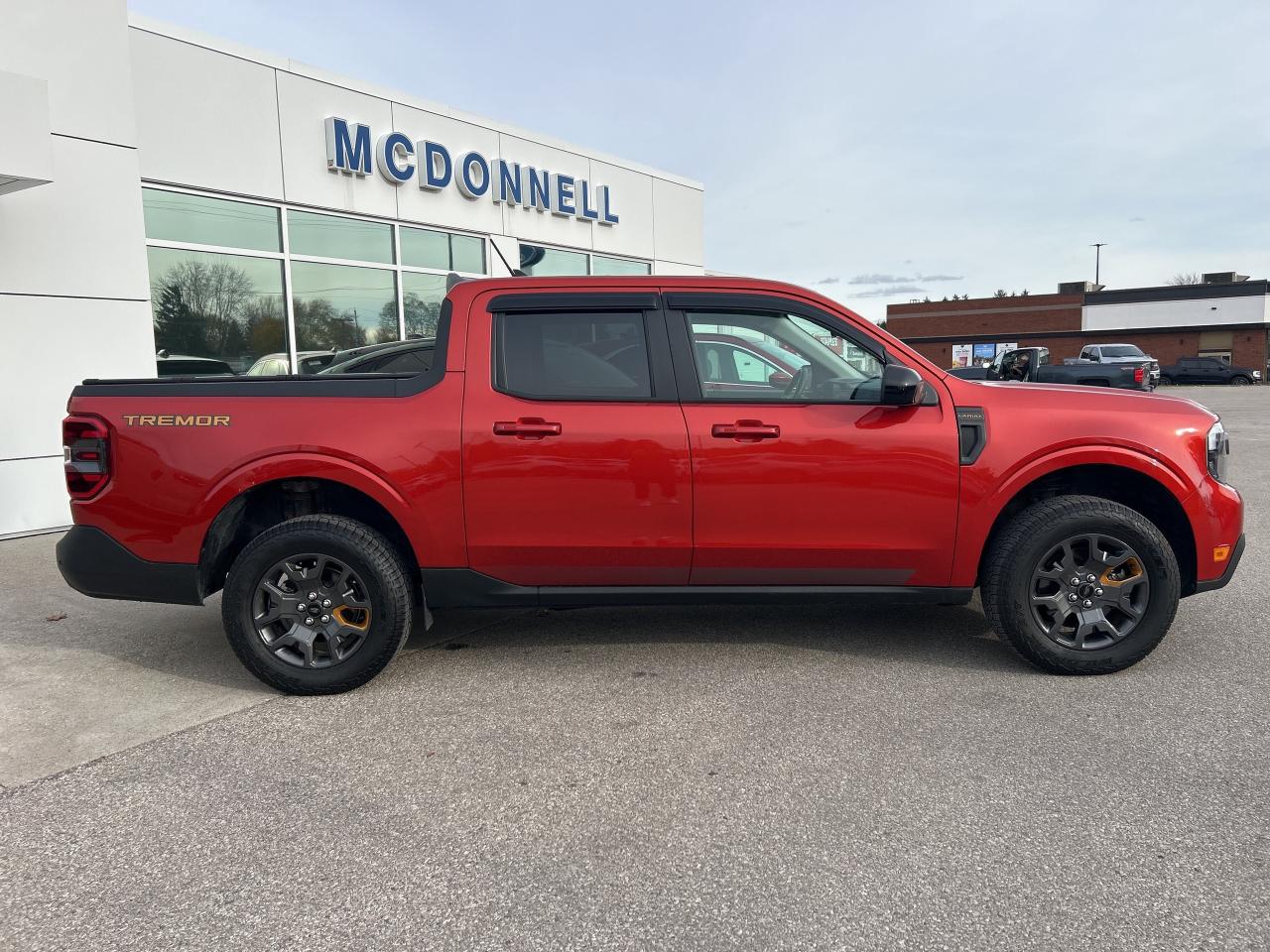 2024 Ford Maverick LARIAT TREMOR AWD SuperCrew **Just Reduced** Photo2