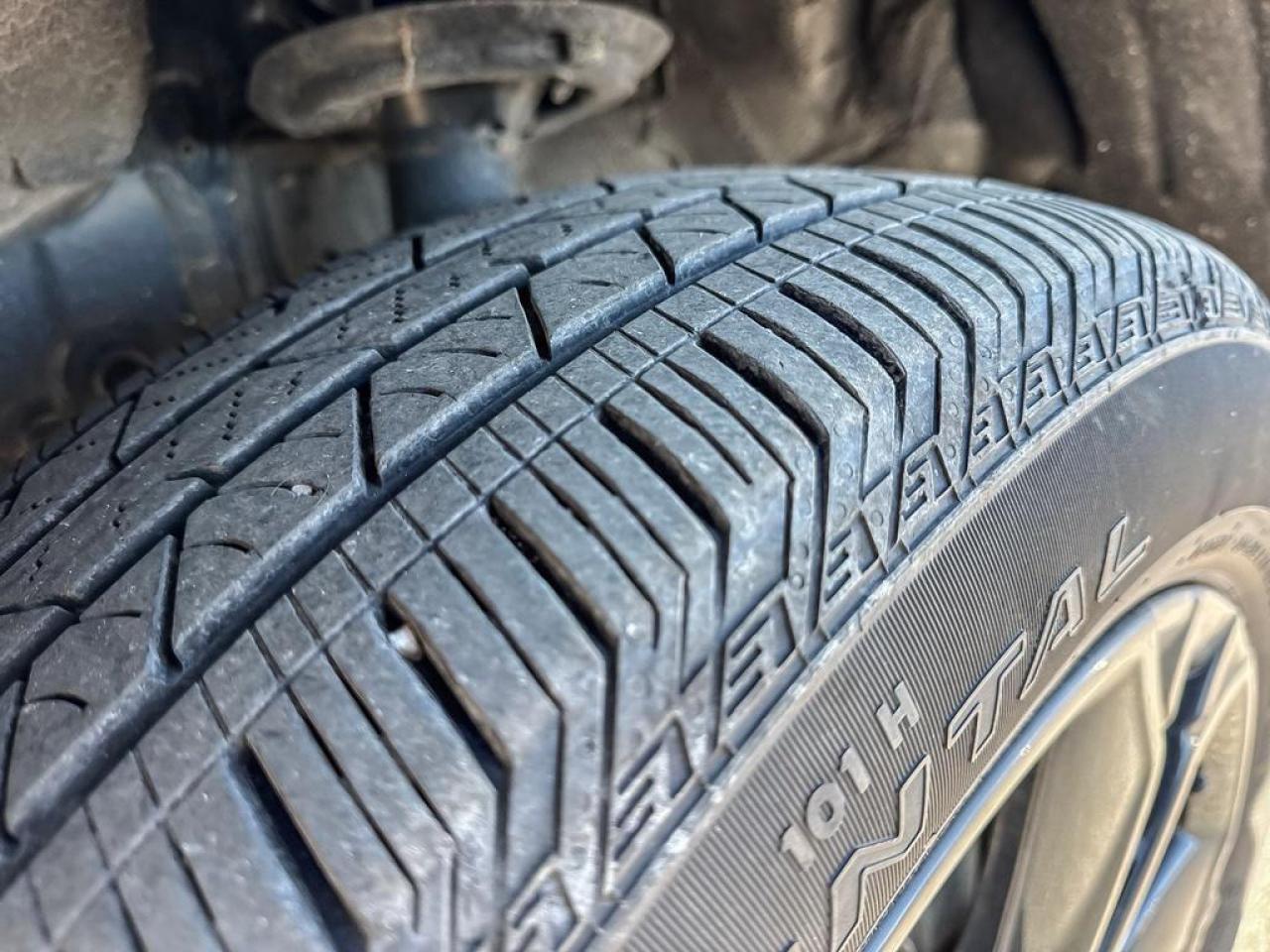 2024 Honda CR-V Hybrid Touring Photo