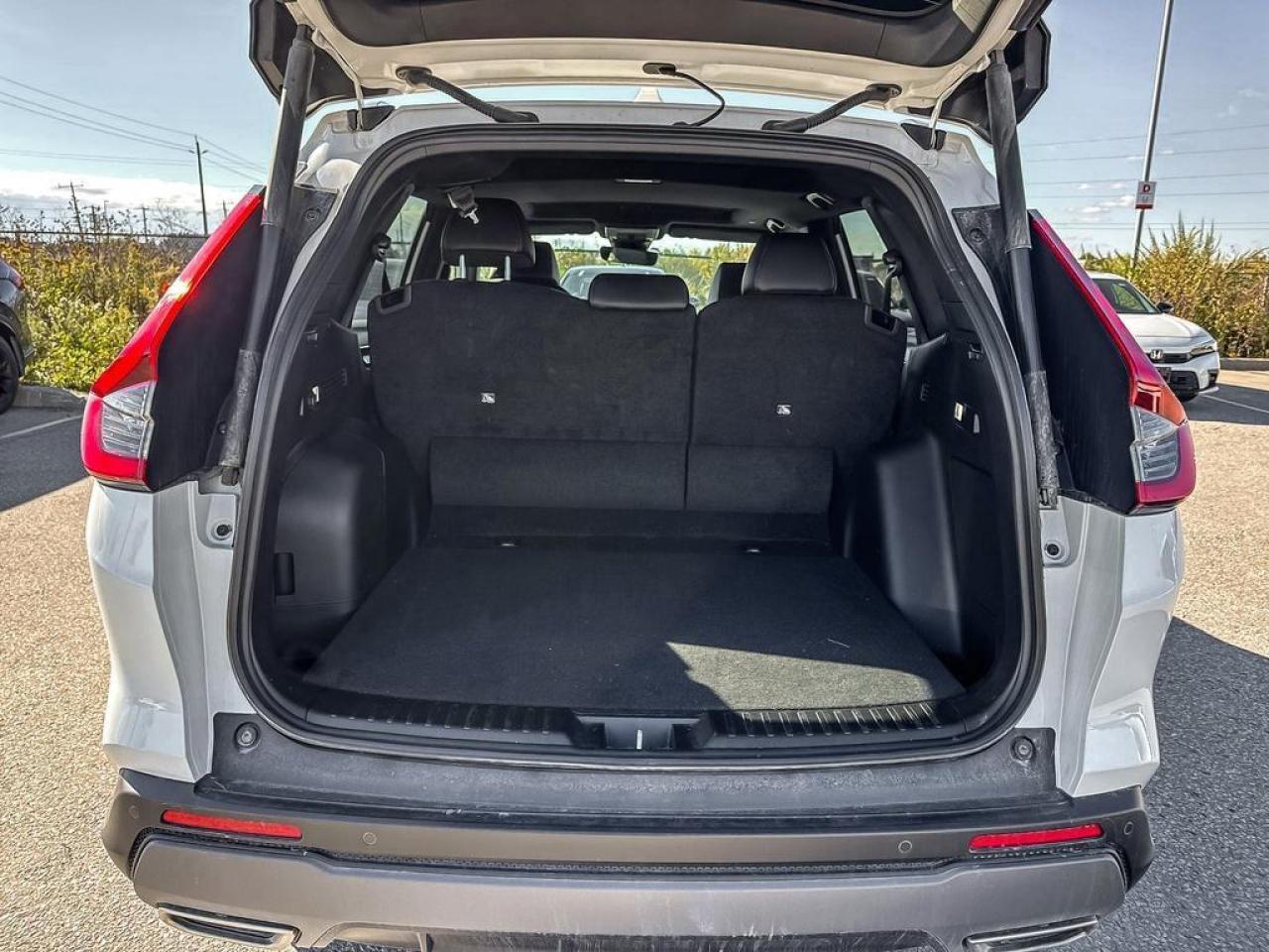 2024 Honda CR-V Hybrid Touring Photo