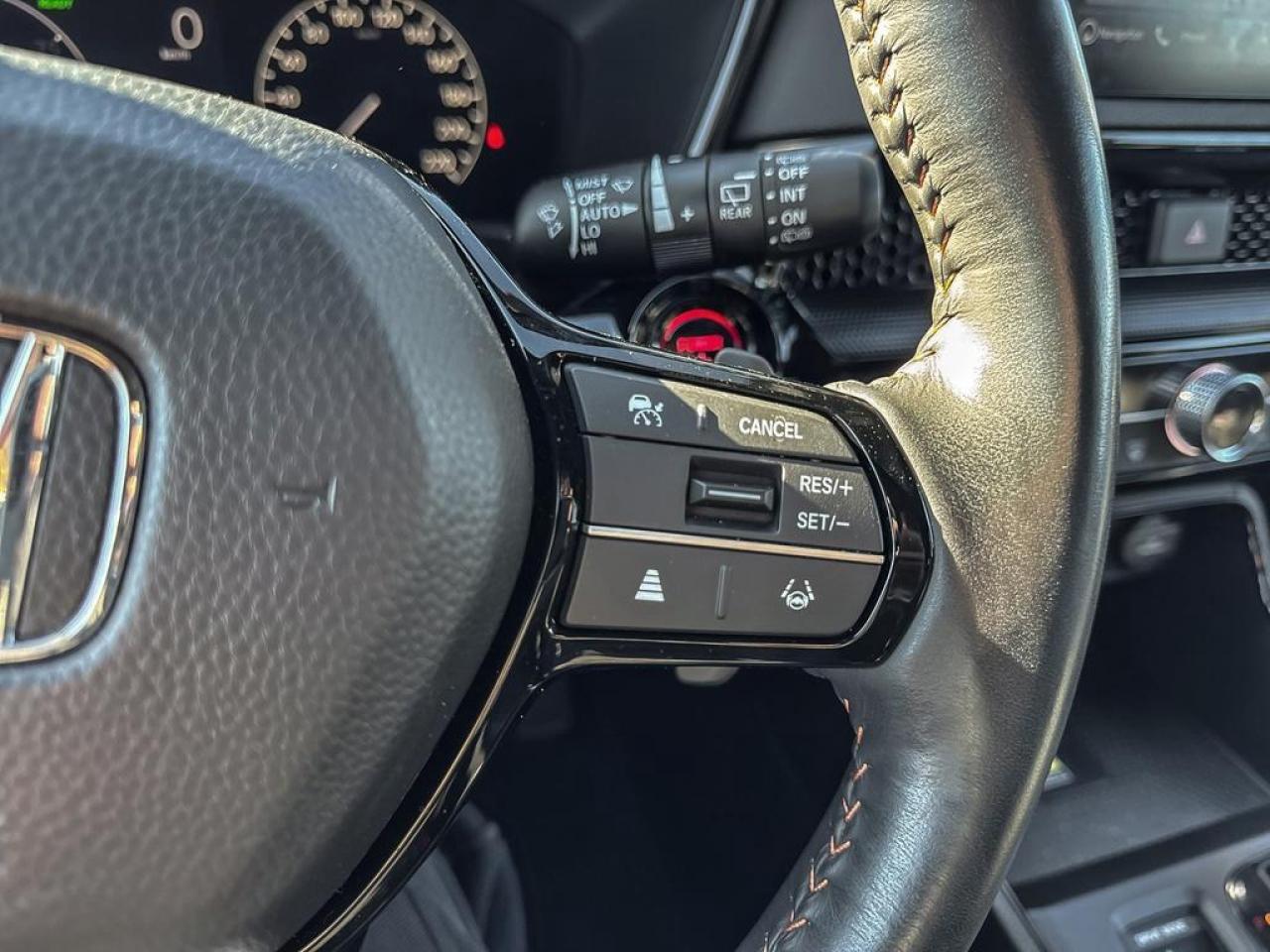 2024 Honda CR-V Hybrid Touring Photo