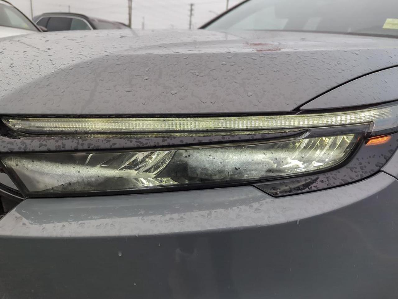 2025 Honda CR-V Hybrid Touring Photo