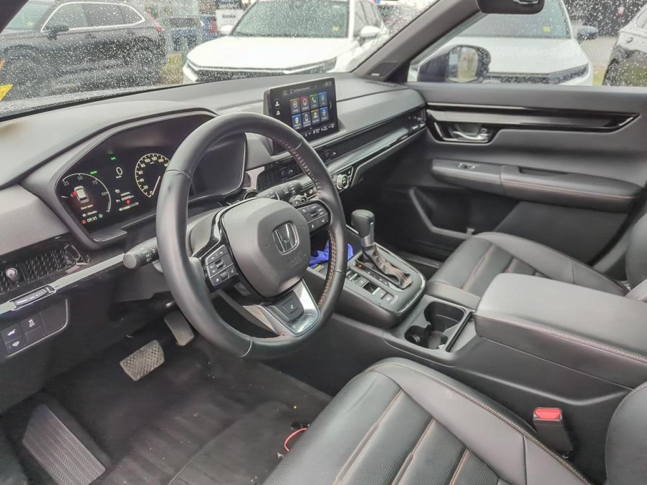 2025 Honda CR-V Hybrid Touring Photo