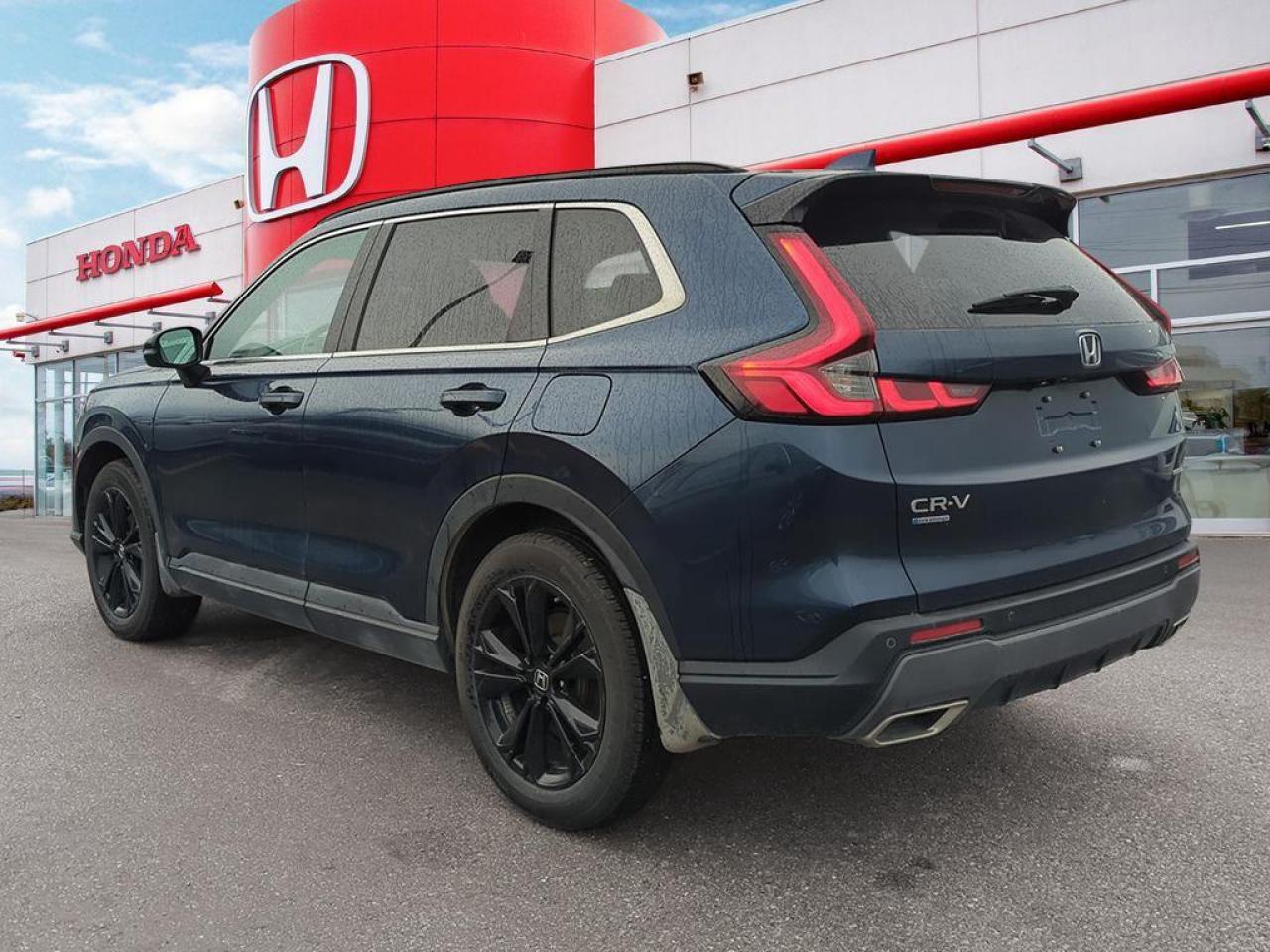 2025 Honda CR-V Hybrid Touring Photo