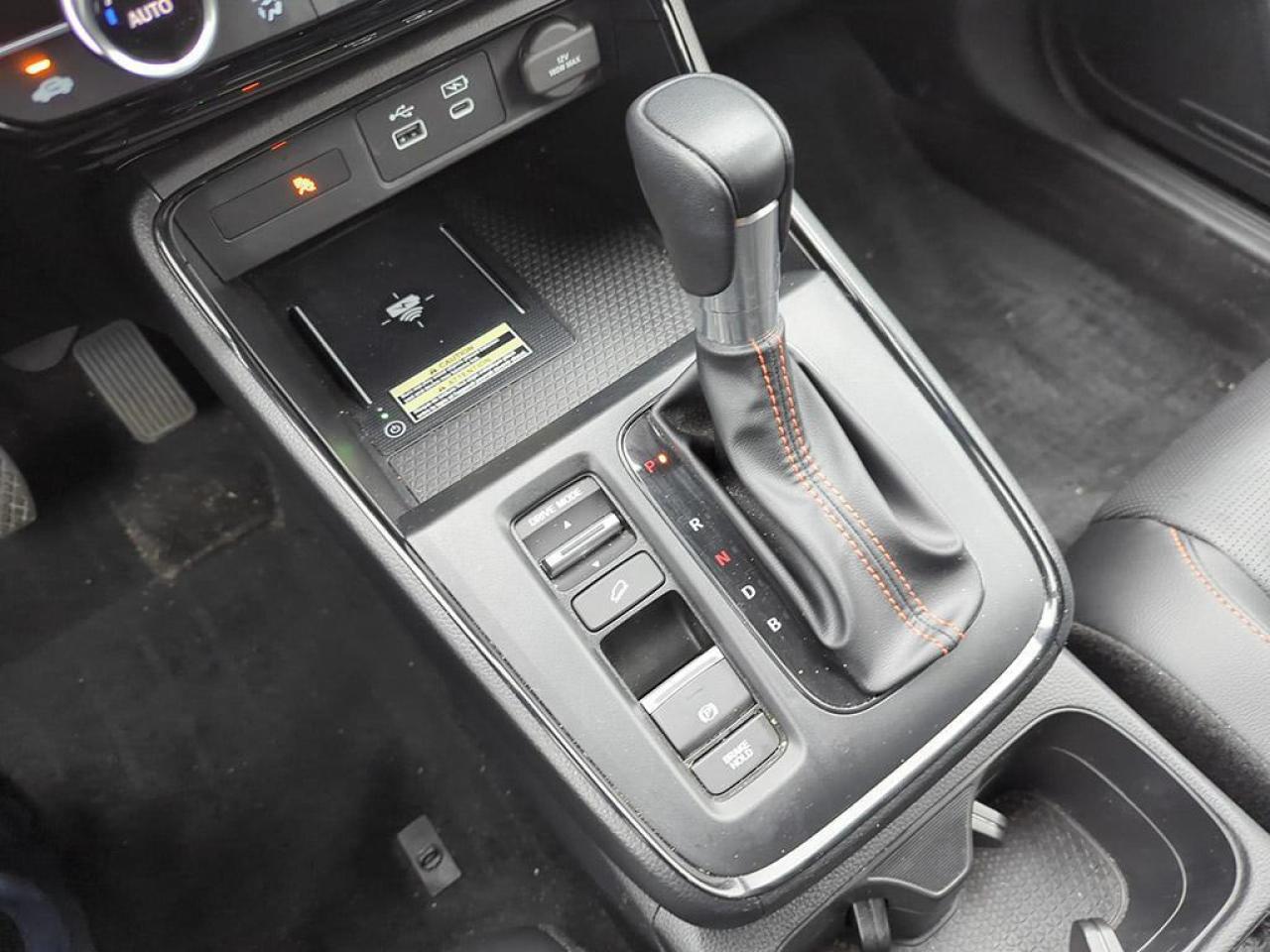 2025 Honda CR-V Hybrid Touring l Apple CarPlay/Android Auto Photo