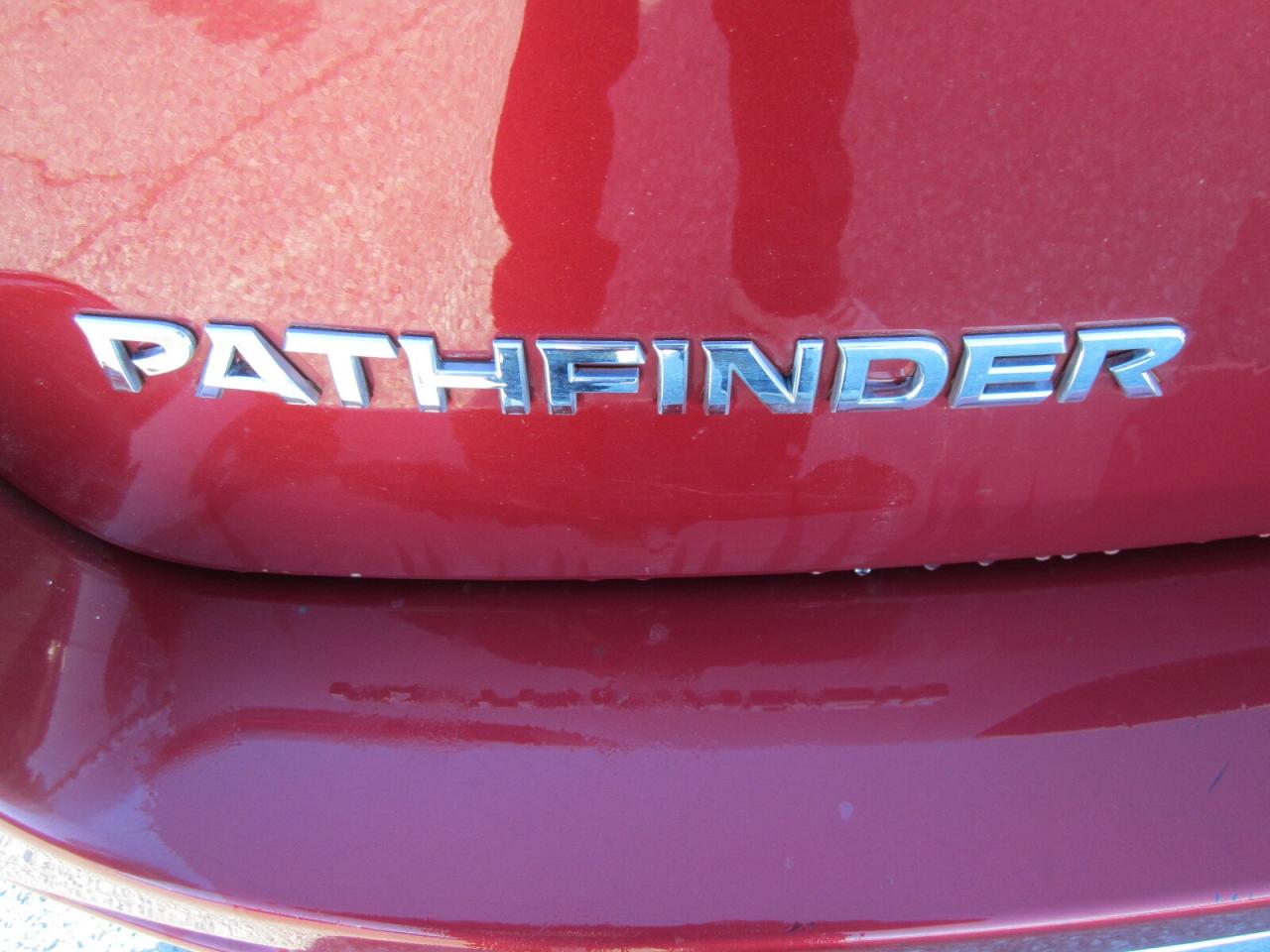 2017 Nissan Pathfinder 4WD 4dr SL LOADED NO ACCIDENTS Photo