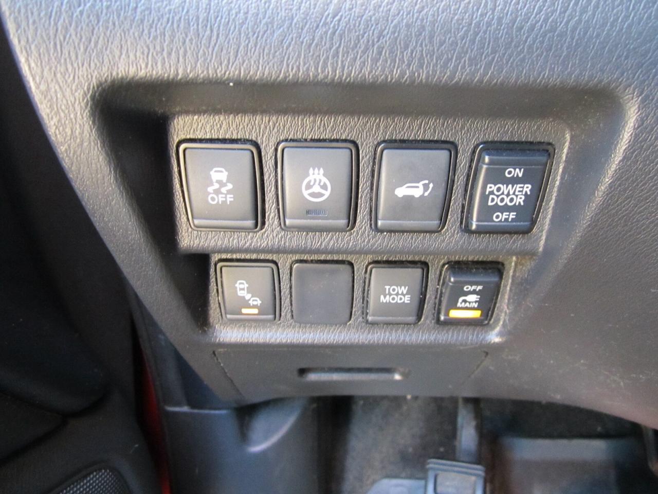 2017 Nissan Pathfinder 4WD 4dr SL LOADED NO ACCIDENTS Photo