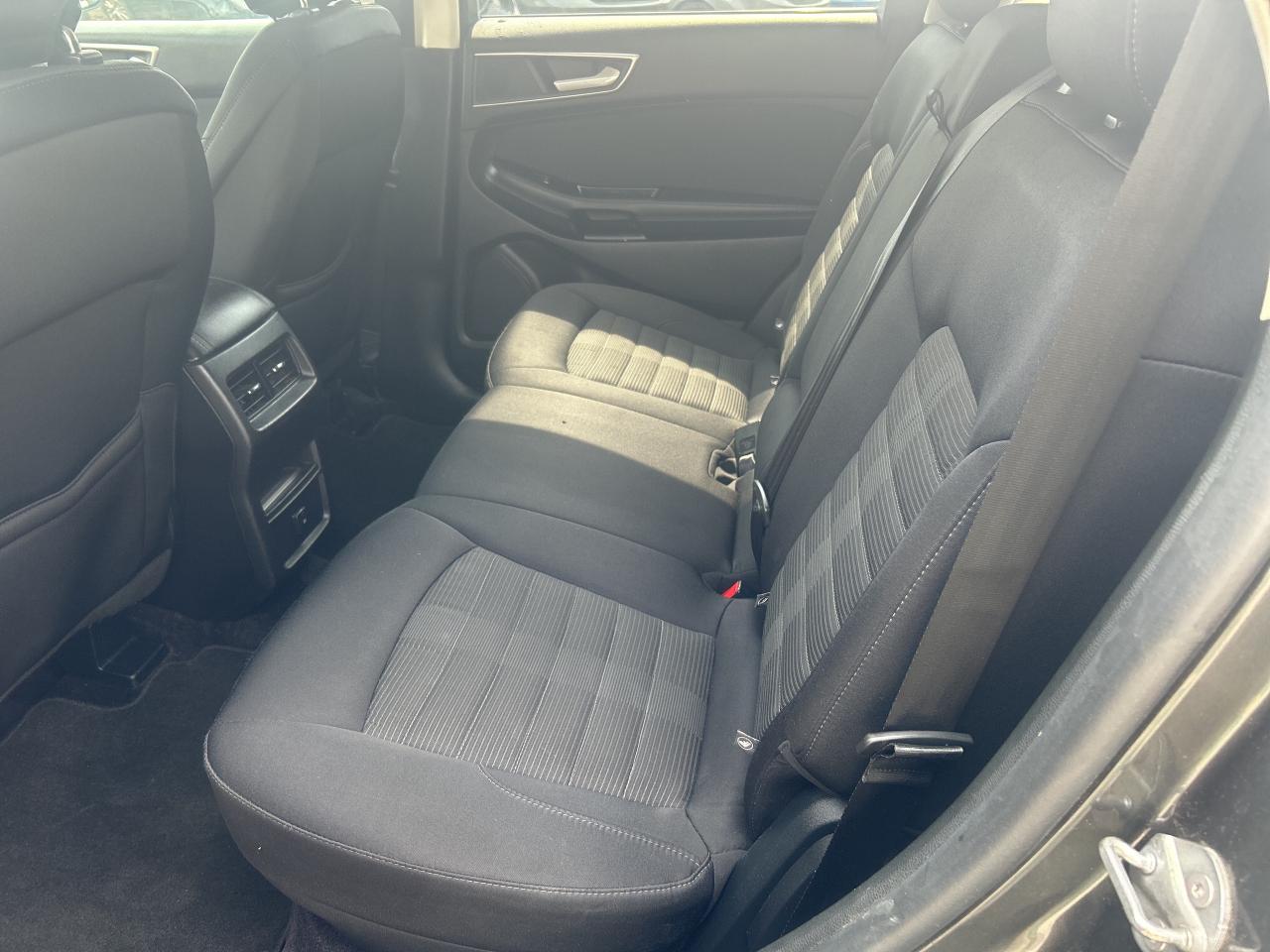 2017 Ford Edge SEL, Bluetooth, Back Up Cam, Satellite Radio Photo