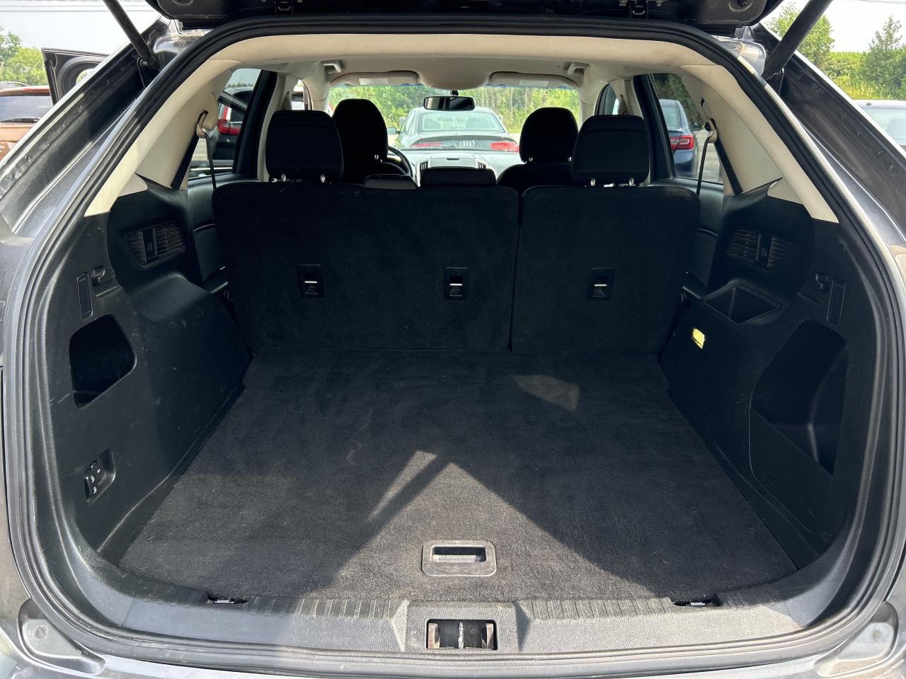 2017 Ford Edge SEL, Bluetooth, Back Up Cam, Satellite Radio Photo