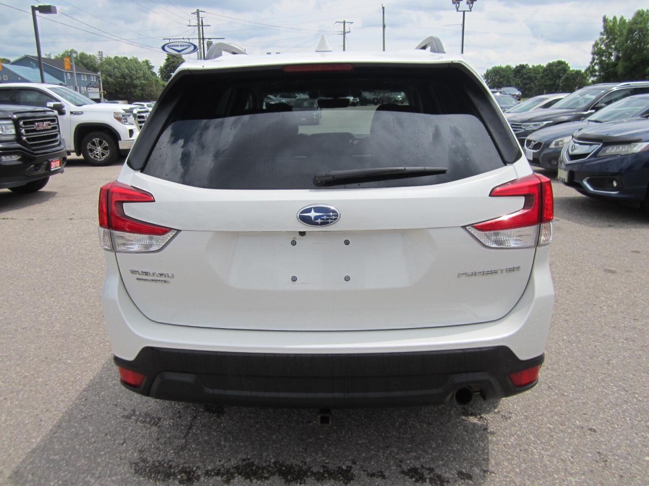 2020 Subaru Forester 2.5i Limited EyeSight ONE OWNER NO ACCIDENTS Photo