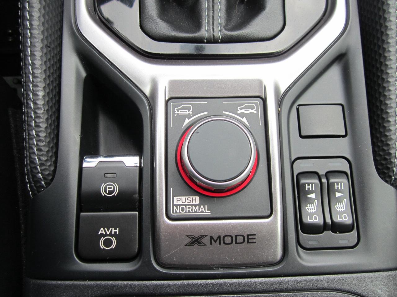 2020 Subaru Forester 2.5i Limited EyeSight ONE OWNER NO ACCIDENTS Photo