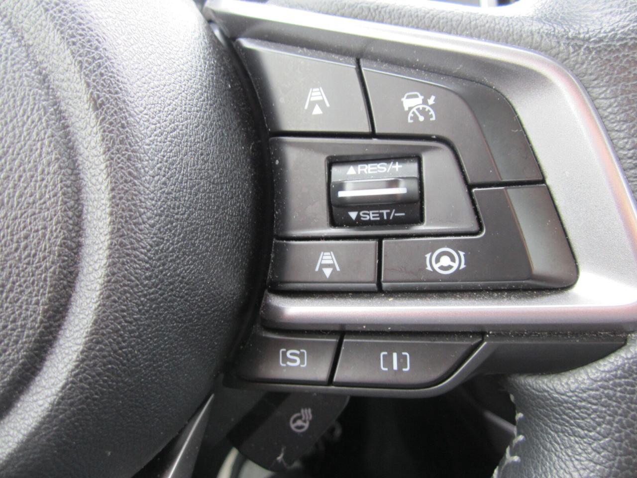 2020 Subaru Forester 2.5i Limited EyeSight ONE OWNER NO ACCIDENTS Photo