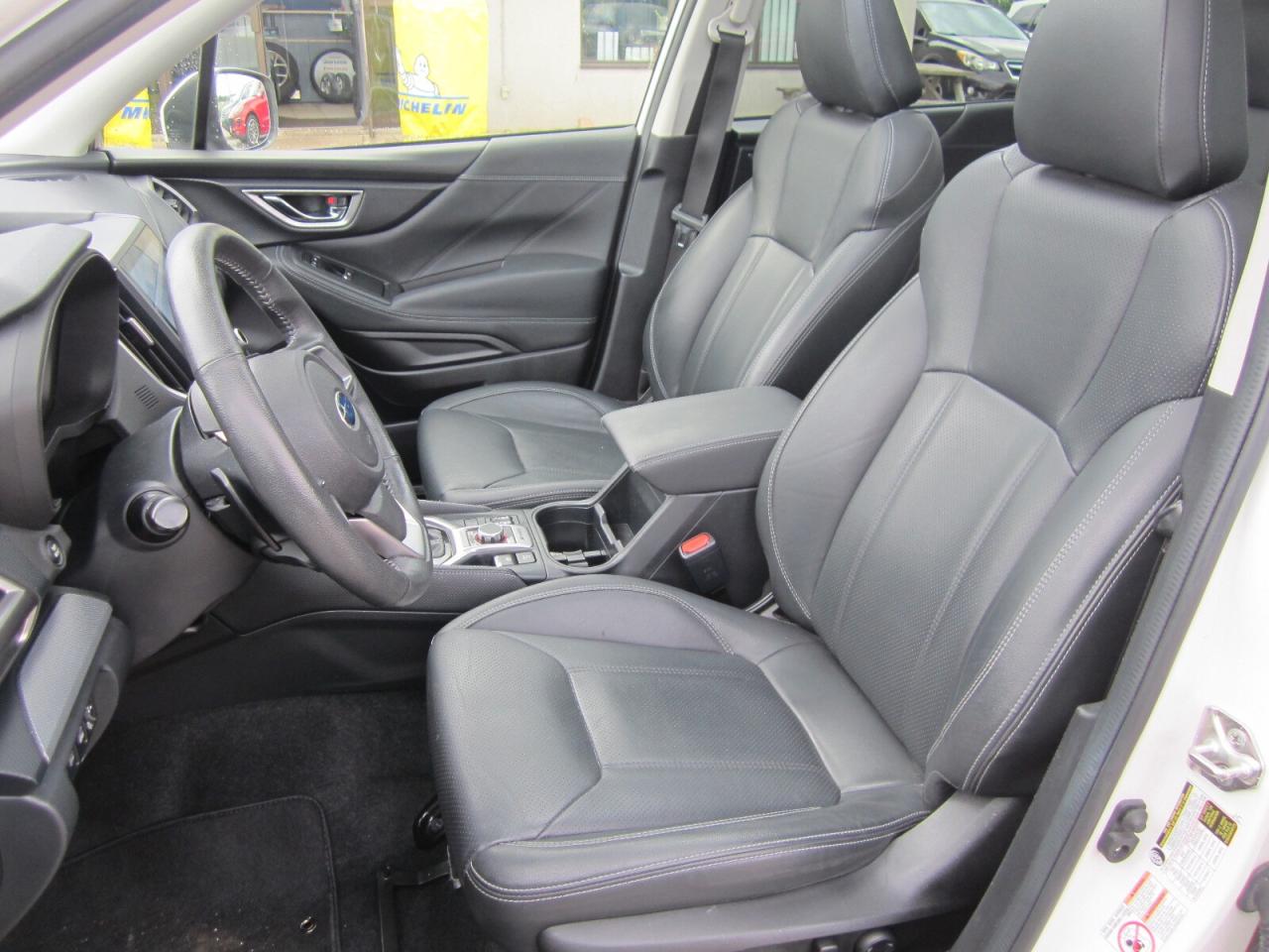 2020 Subaru Forester 2.5i Limited EyeSight ONE OWNER NO ACCIDENTS Photo