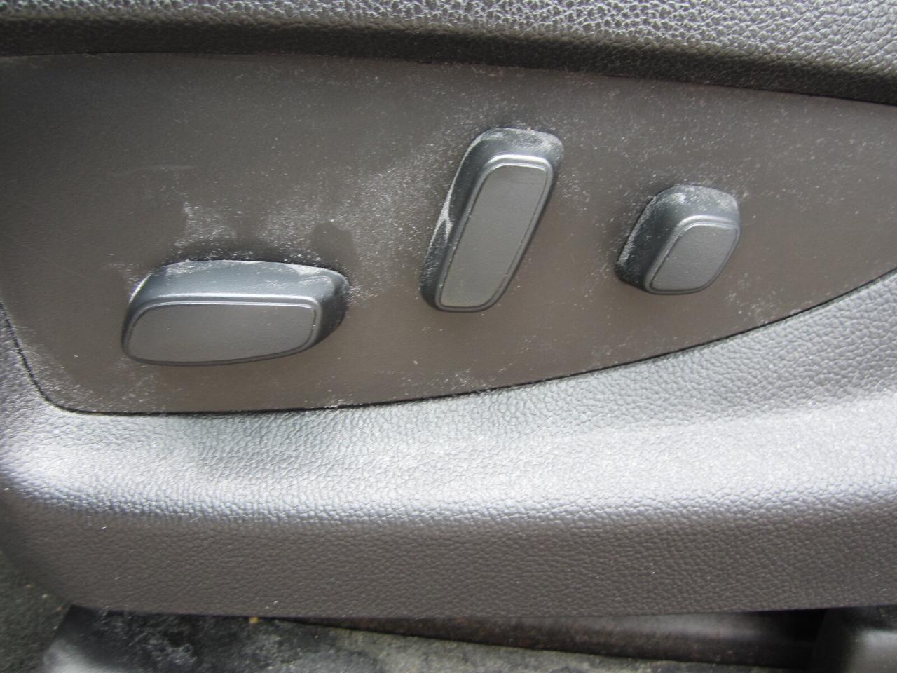 2018 GMC Sierra 1500 4WD Crew Cab 153.0  SLE ONE OWNER NO ACCIDENTS Photo