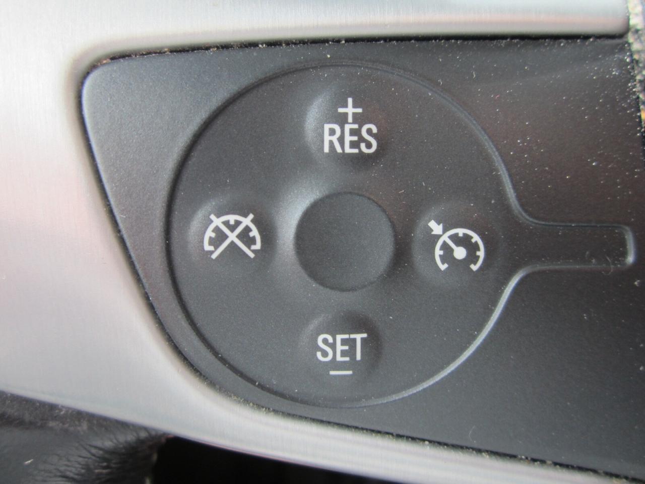 2018 GMC Sierra 1500 4WD Crew Cab 153.0  SLE ONE OWNER NO ACCIDENTS Photo