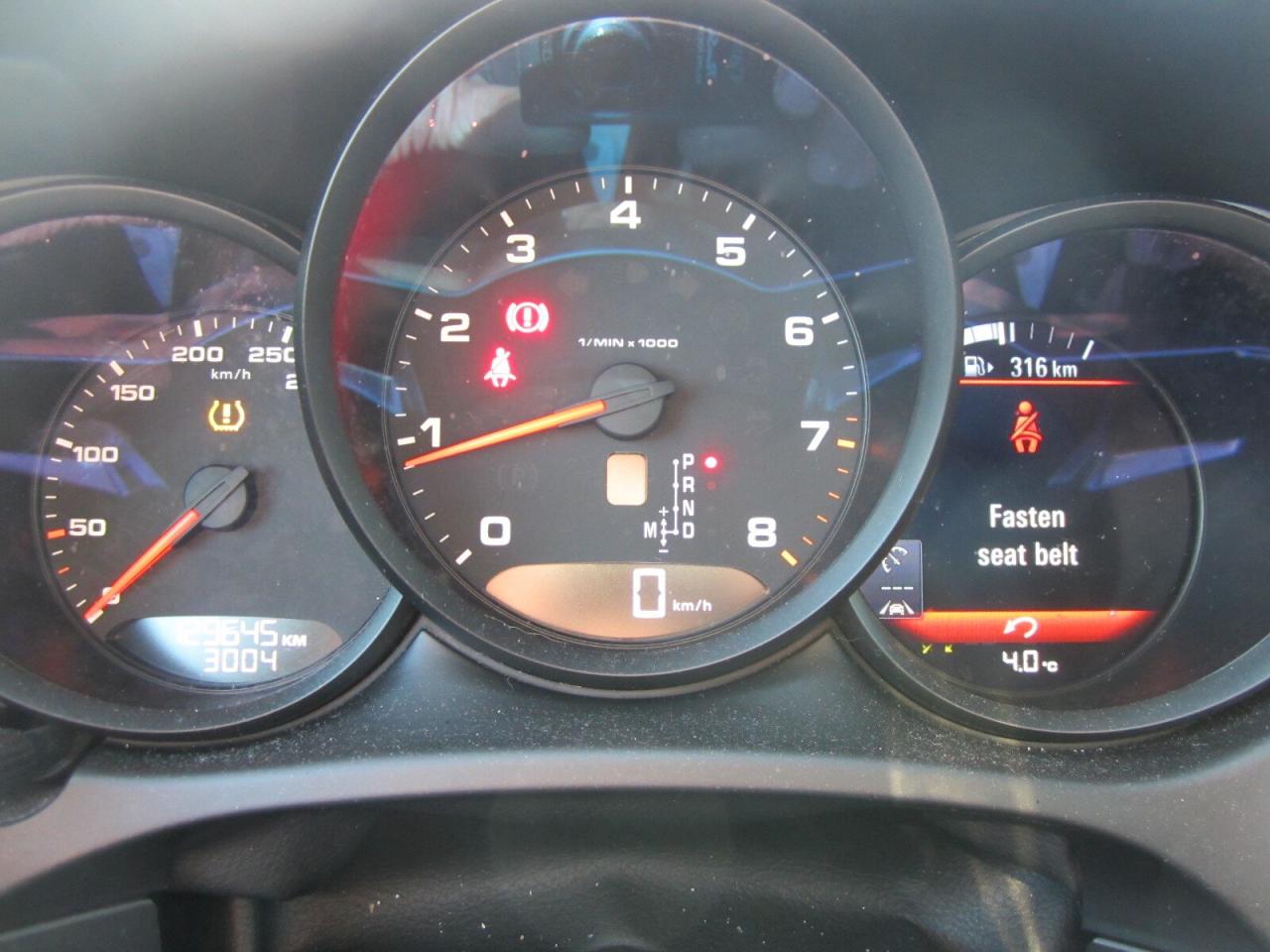 2018 Porsche Macan Sport Edition AWD LOCAL TRADE NO ACCIDENTS Photo