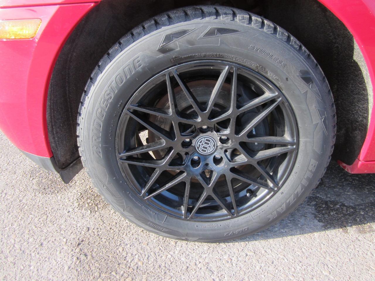 2018 Porsche Macan Sport Edition AWD LOCAL TRADE NO ACCIDENTS Photo