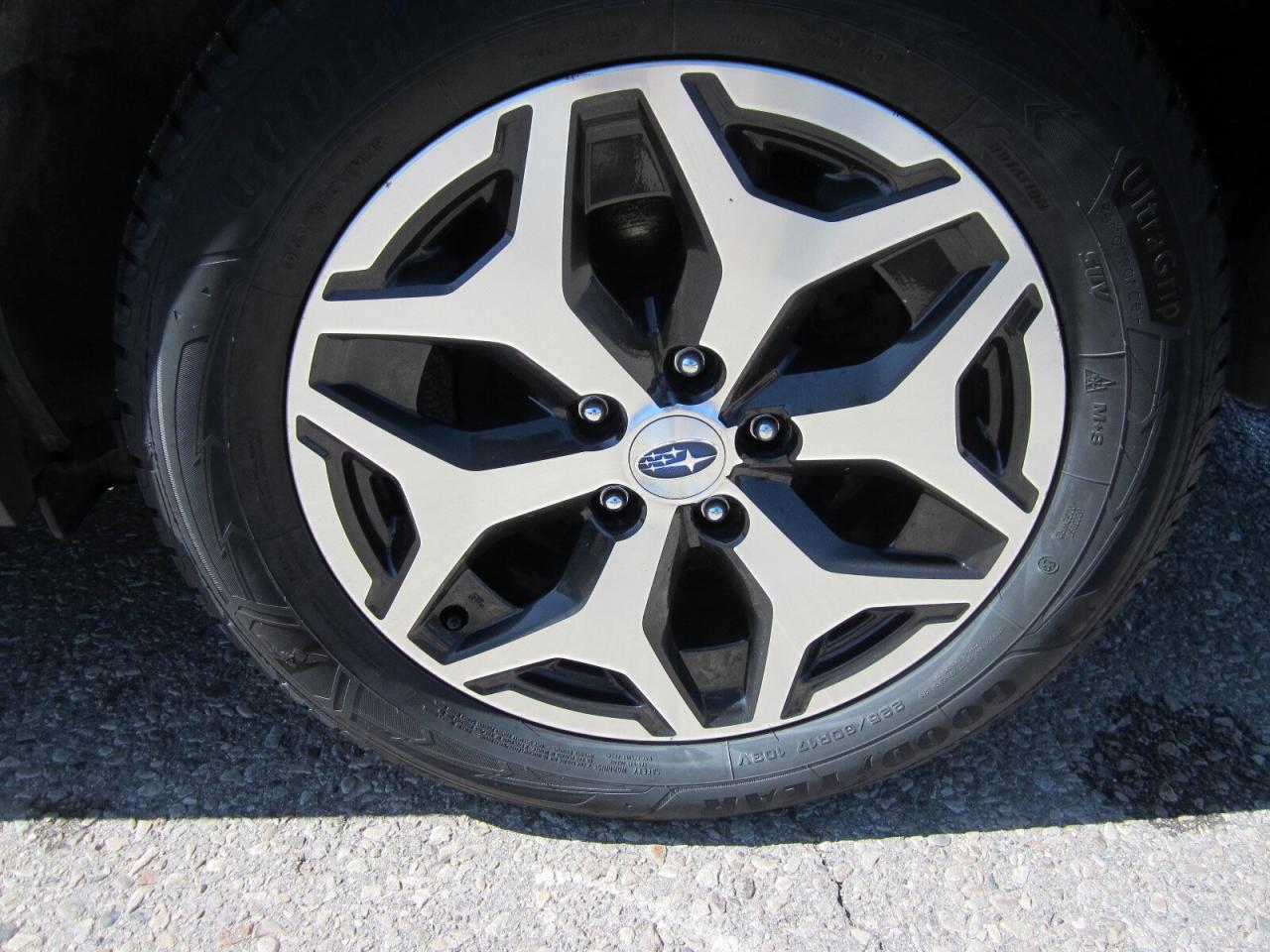 2022 Subaru Forester Touring CVT EYESIGHT ONE OWNER NO ACCIDENTS Photo