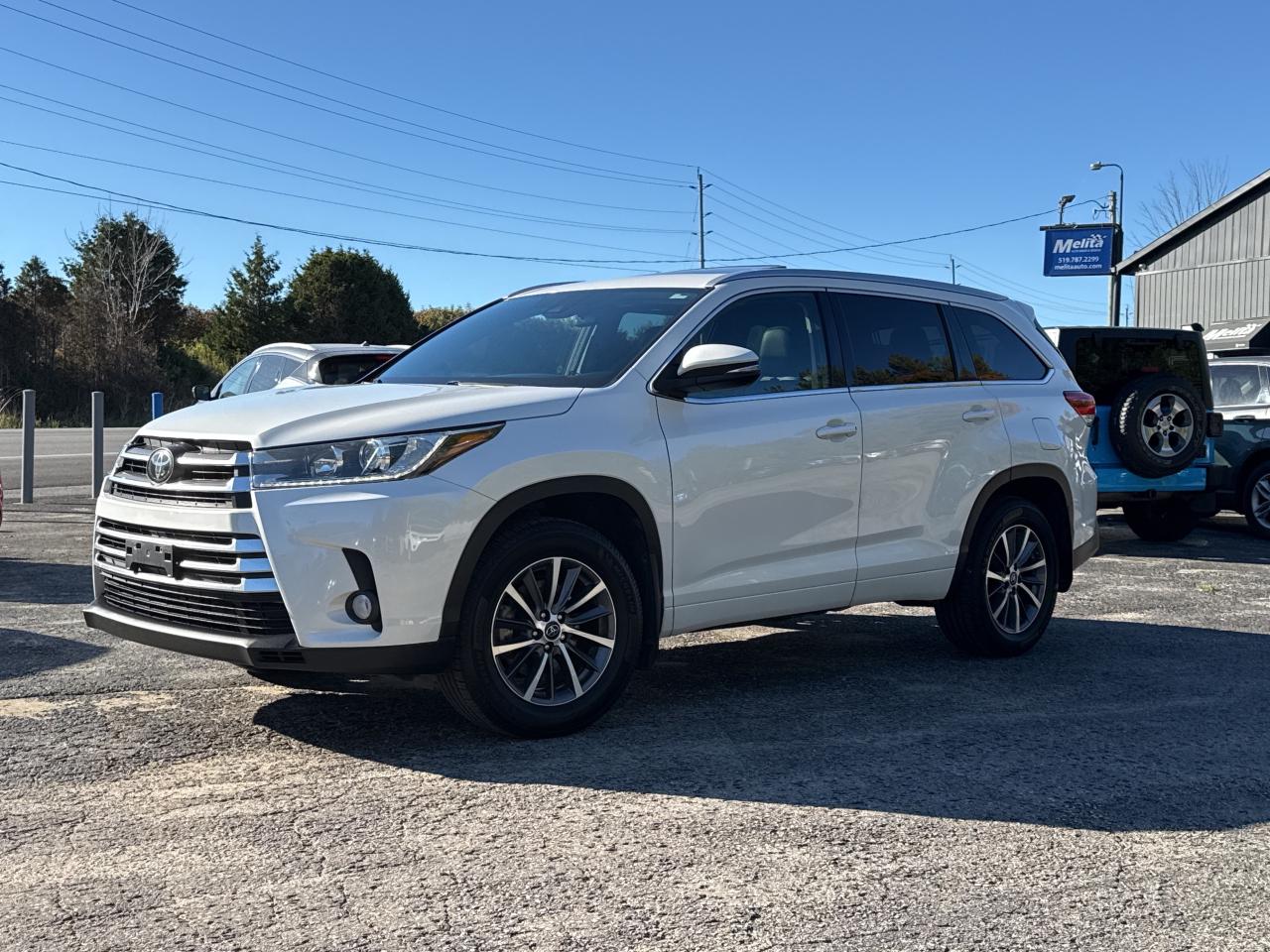 2018 Toyota Highlander XLE, BSM, Nav, Back Up Cam, Bluetooth Photo