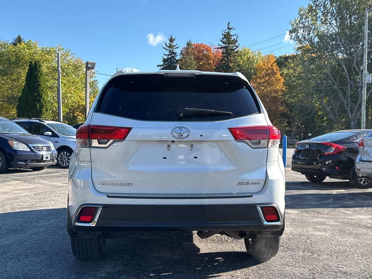 2018 Toyota Highlander XLE, BSM, Nav, Back Up Cam, Bluetooth Photo
