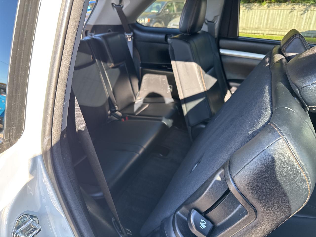 2018 Toyota Highlander XLE, BSM, Nav, Back Up Cam, Bluetooth Photo