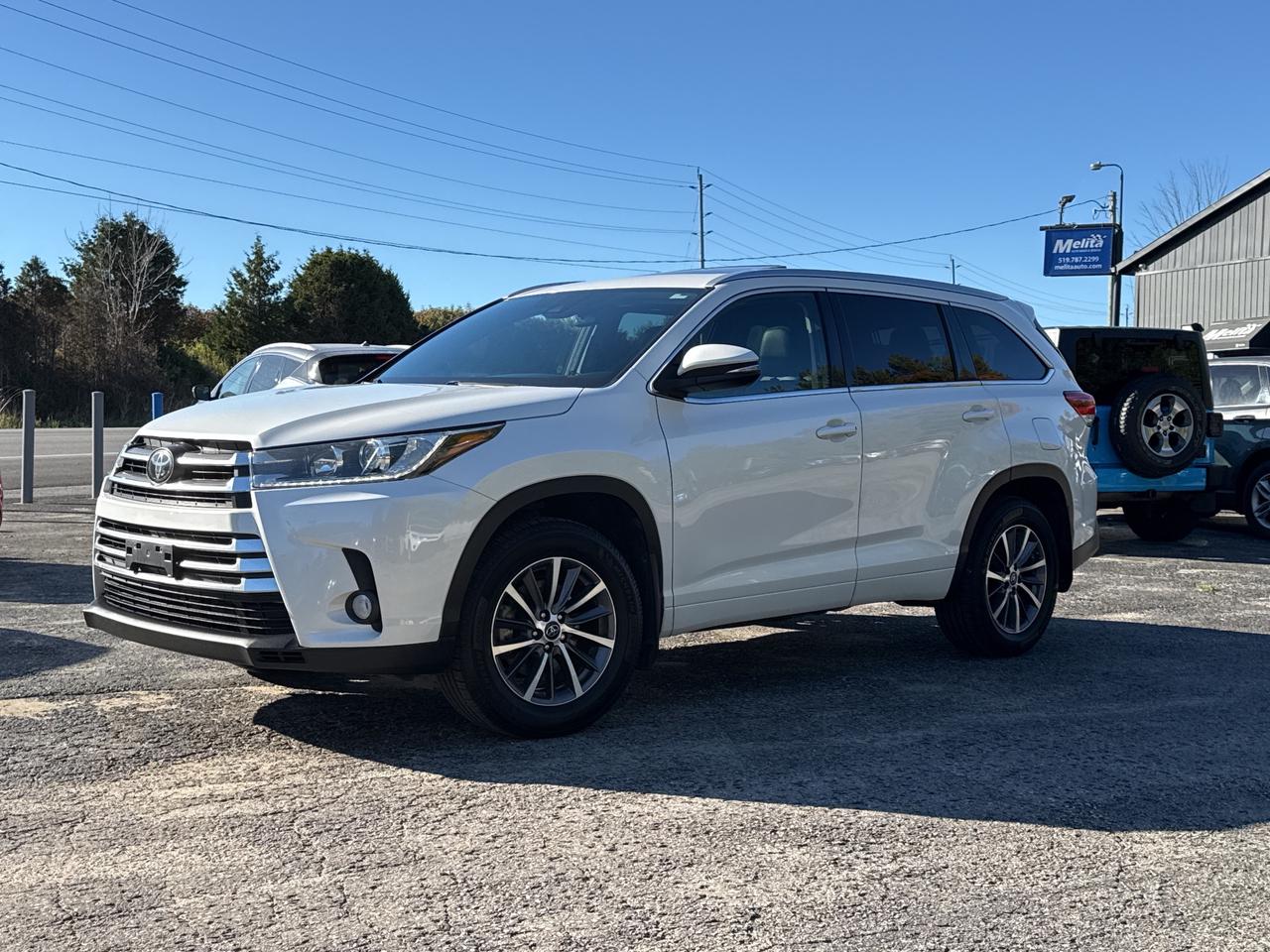 2018 Toyota Highlander XLE, BSM, Nav, Back Up Cam, Bluetooth Photo