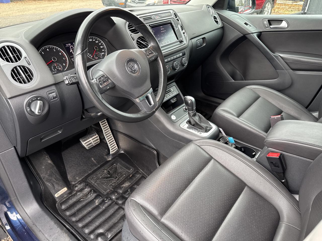 2017 Volkswagen Tiguan Wolfsburg Edition, Bluetooth, Back Up Cam Photo