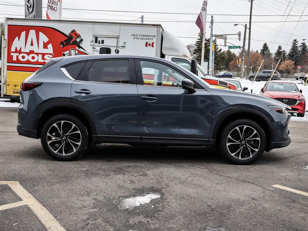 2024 Mazda CX-5 AWD SUNROOF LEATHER 1 OWNER CLEAN CARFAX Photo