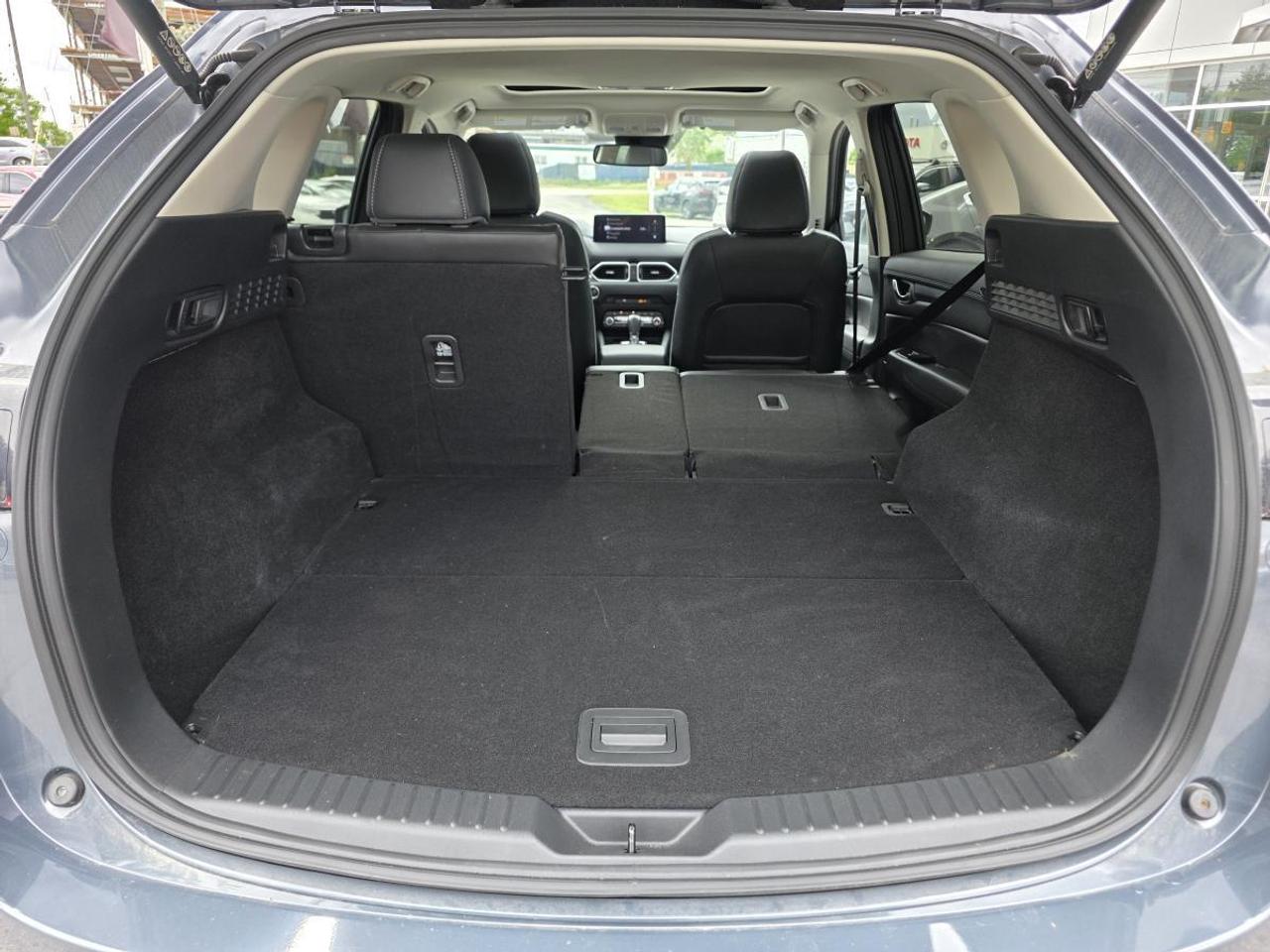 2024 Mazda CX-5 AWD SUNROOF 1 OWNER Photo