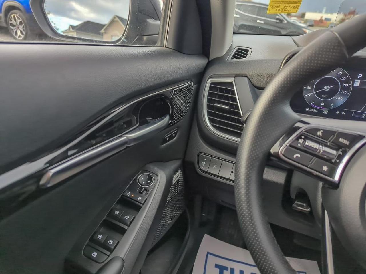 2024 Kia Seltos X-LINE Photo