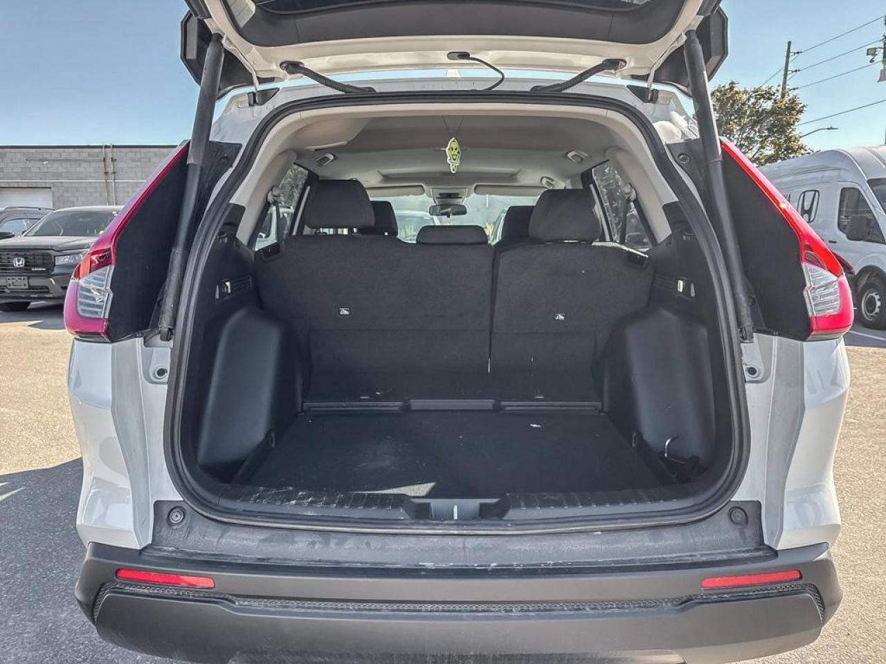 2025 Honda CR-V Sport Photo