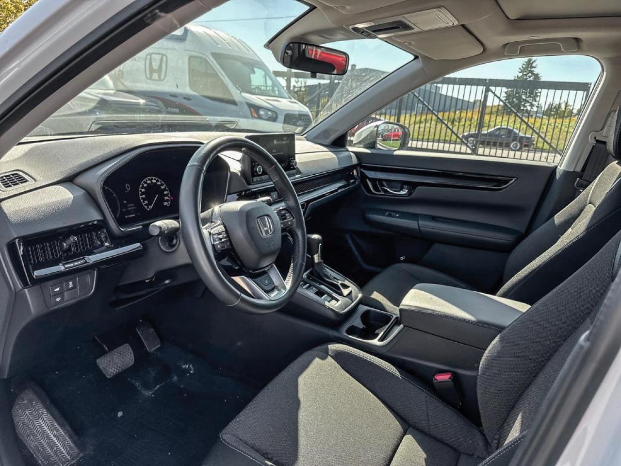 2025 Honda CR-V Sport Photo