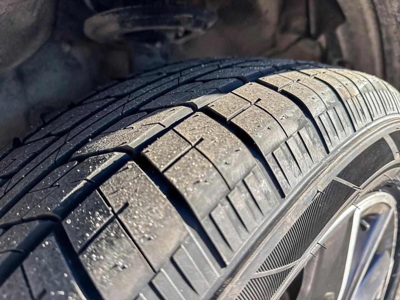 2021 Honda CR-V Touring Photo